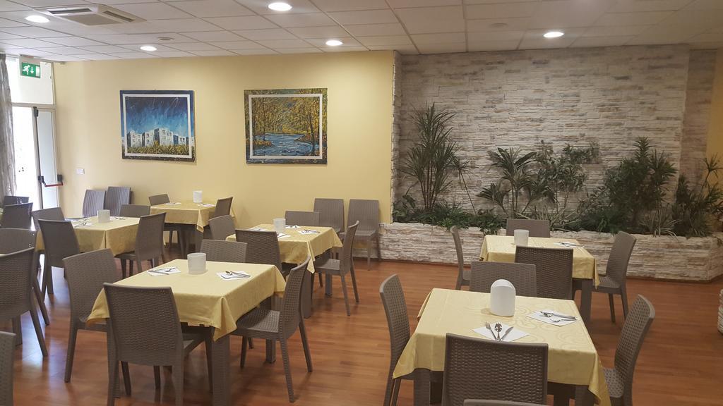Hotel Corallo Francavilla Al Mare Luaran gambar