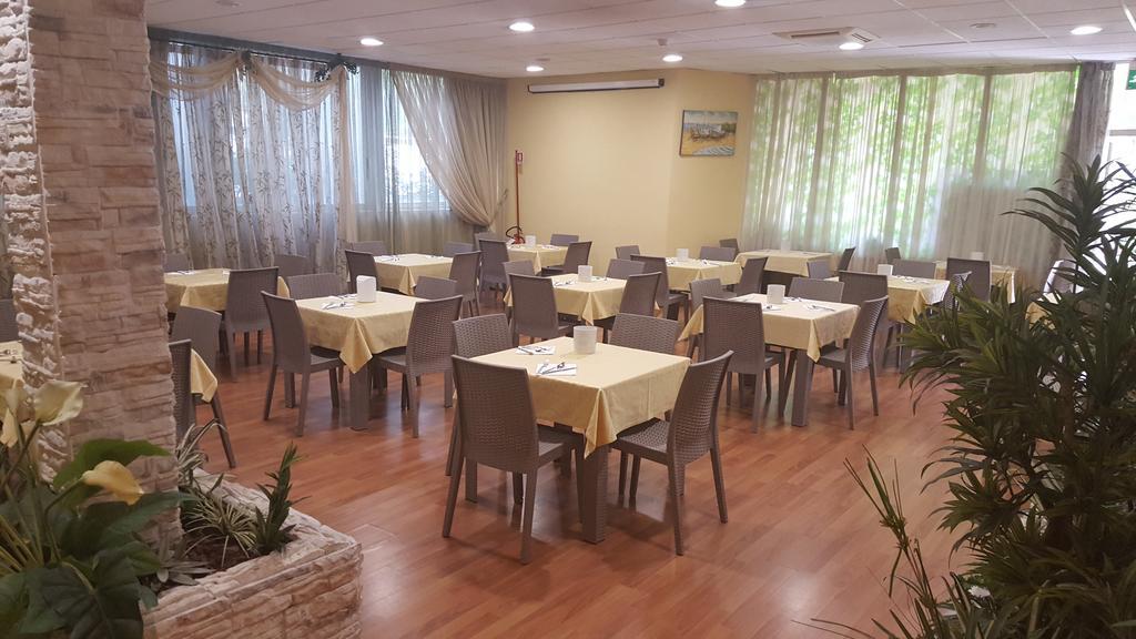Hotel Corallo Francavilla Al Mare Luaran gambar